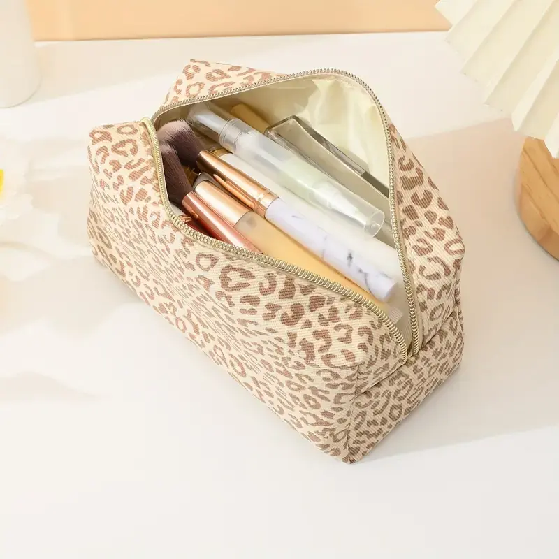 Kosmetik Tasche – Elegante Beautycase – Ikram Bellanova